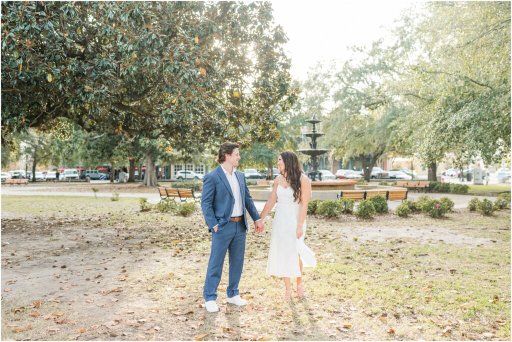 Engagement Pictures in Downtown Pensacola