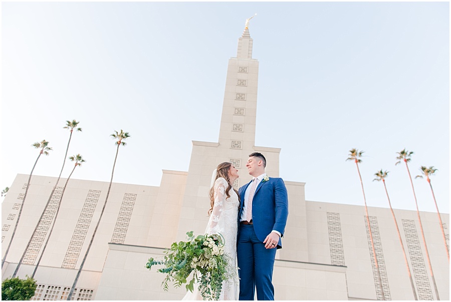 Los Angeles Temple Wedding. Images by Mollie Jane Photography. To see more, go to www.molliejanephotography.com.