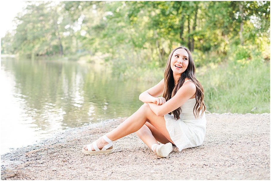 Houston senior session by a lake in Cypress, Texas