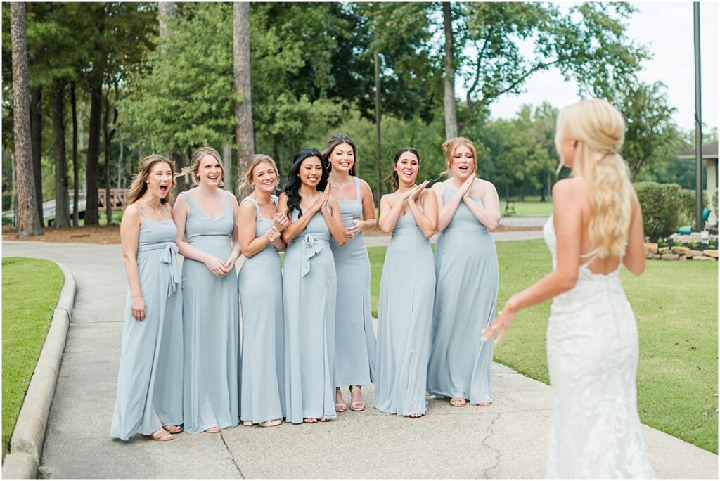 A first look with the bride at Houton Country Club wedding