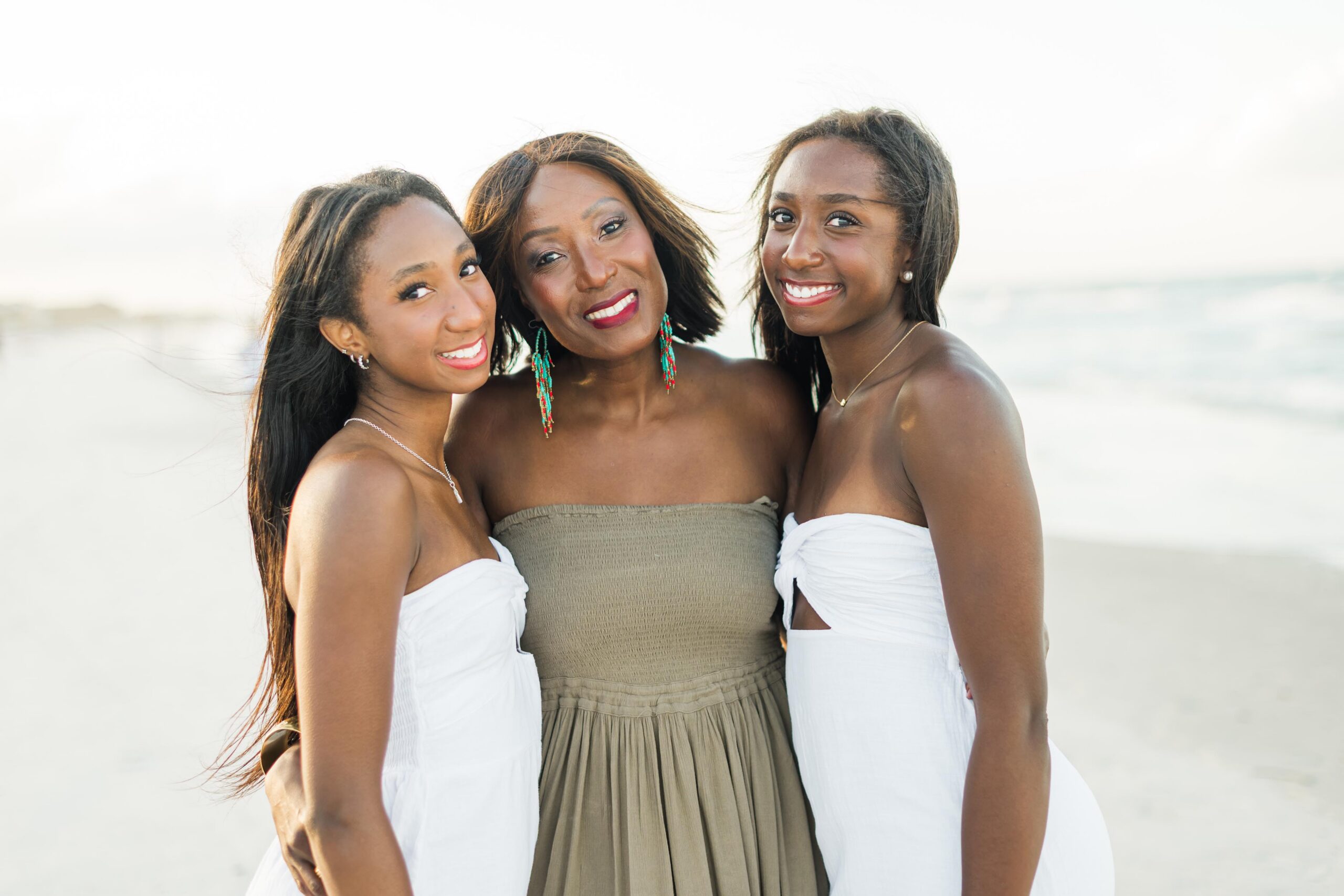 Senior pictures on the beach in St. Augustine with mom and sister